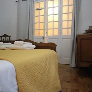 Antique M1 R1 - Amazing Double With Shared Bathroom In Marques Pombal Lisboa